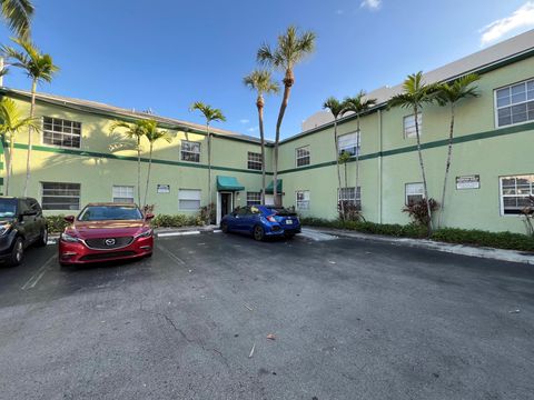 323 Almeria Road 101 West Palm Beach FL 33405