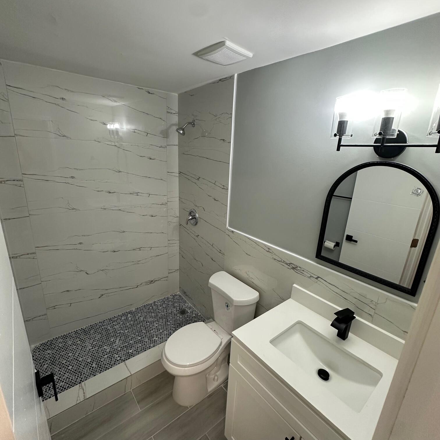 PLAZA ESTATES 3RD SEC - Residential Lease