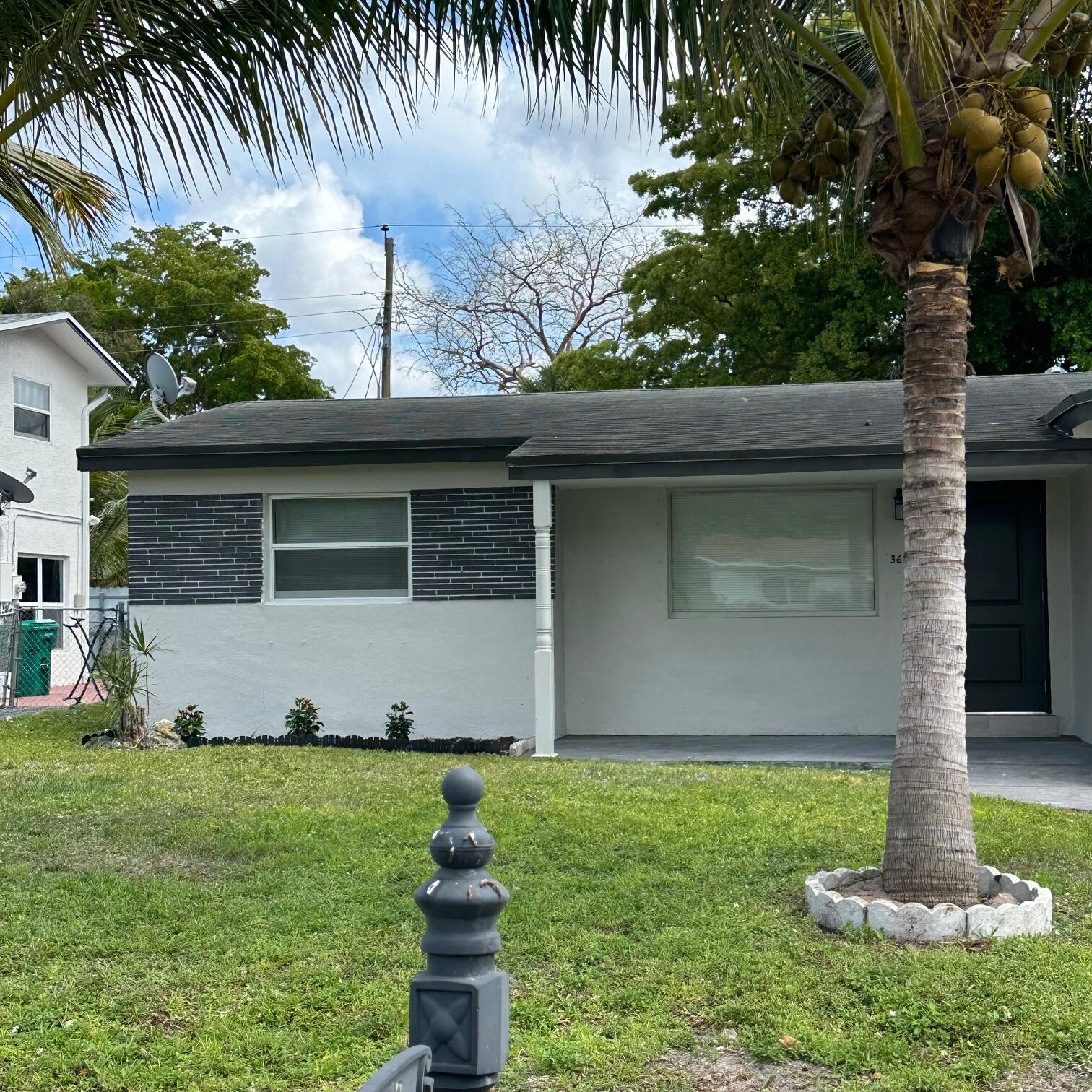 PLAZA ESTATES 3RD SEC - Residential Lease