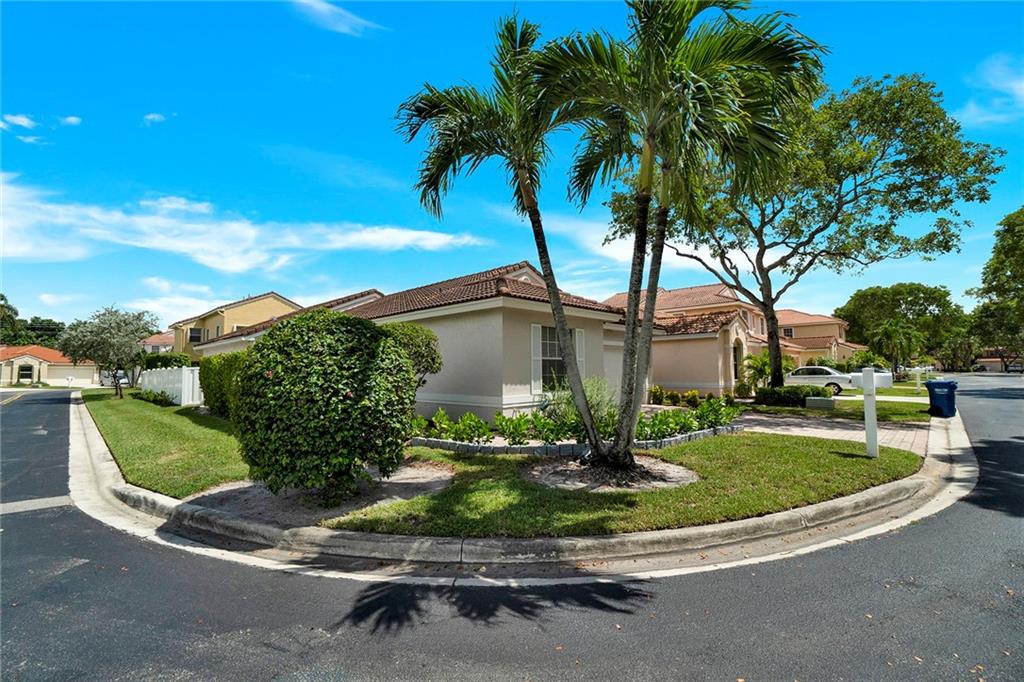 Kensington South 155-15 B - Residential