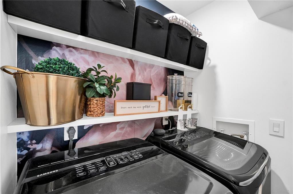 Kensington South 155-15 B - Residential