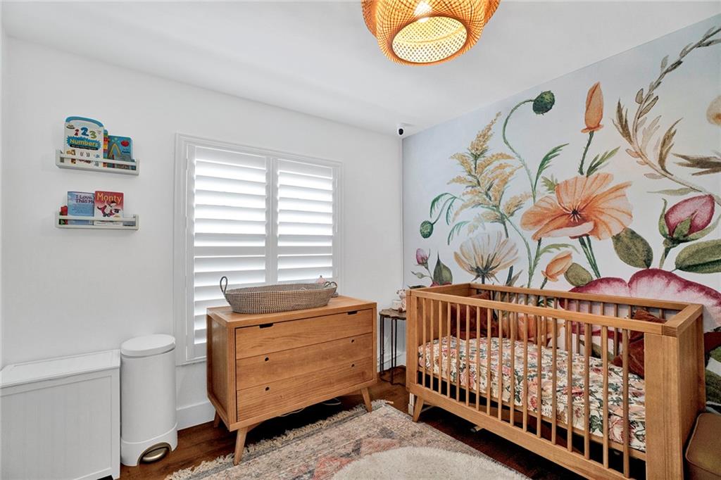 Kensington South 155-15 B - Residential