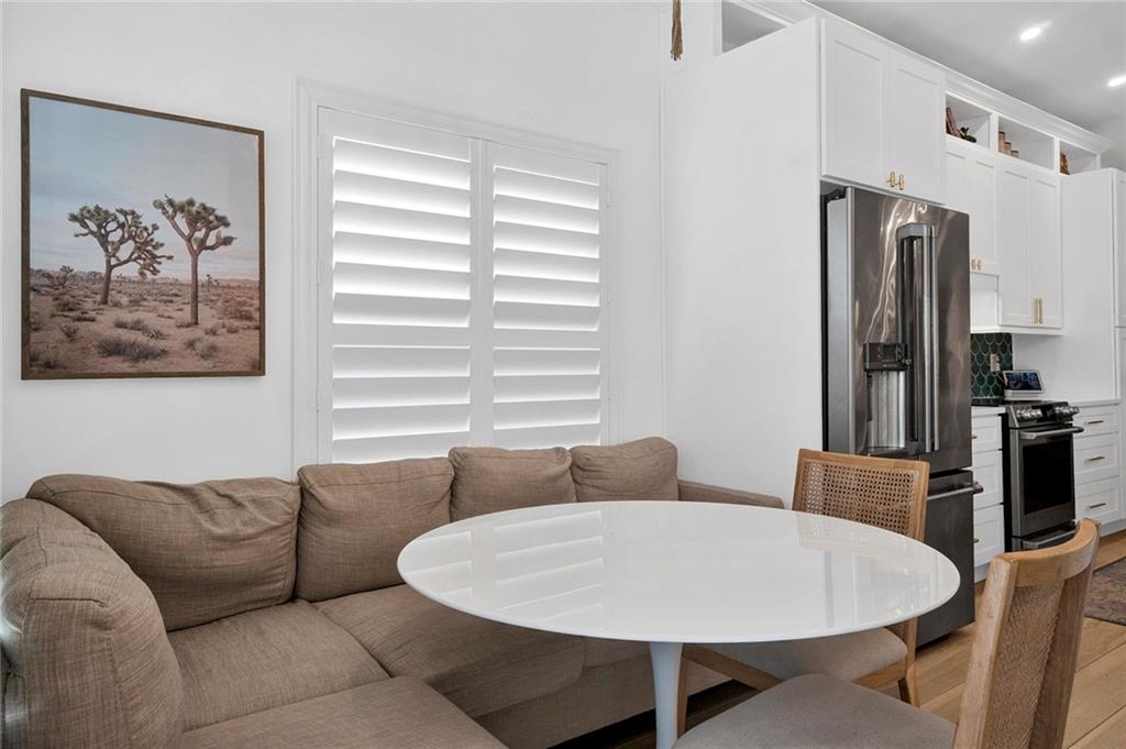 Kensington South 155-15 B - Residential