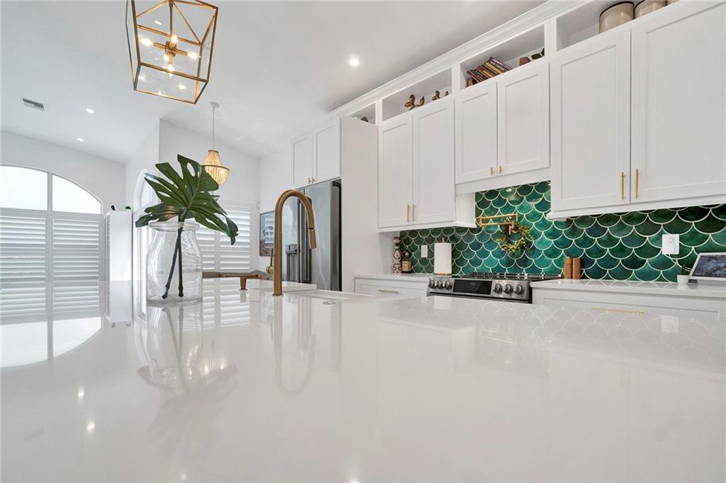 Kensington South 155-15 B - Residential