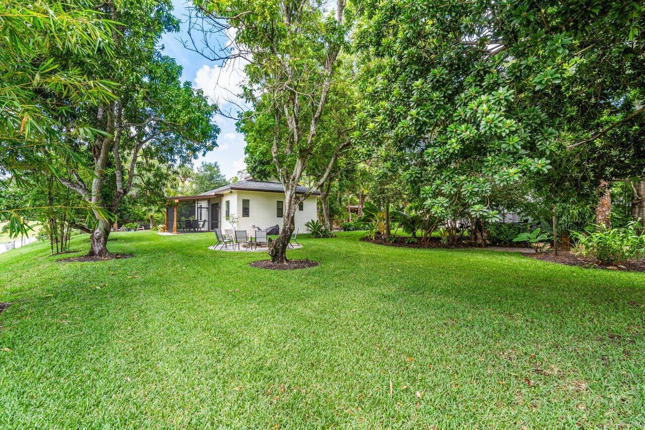 PINEWOOD EAST OF WELLINGT - Residential Lease