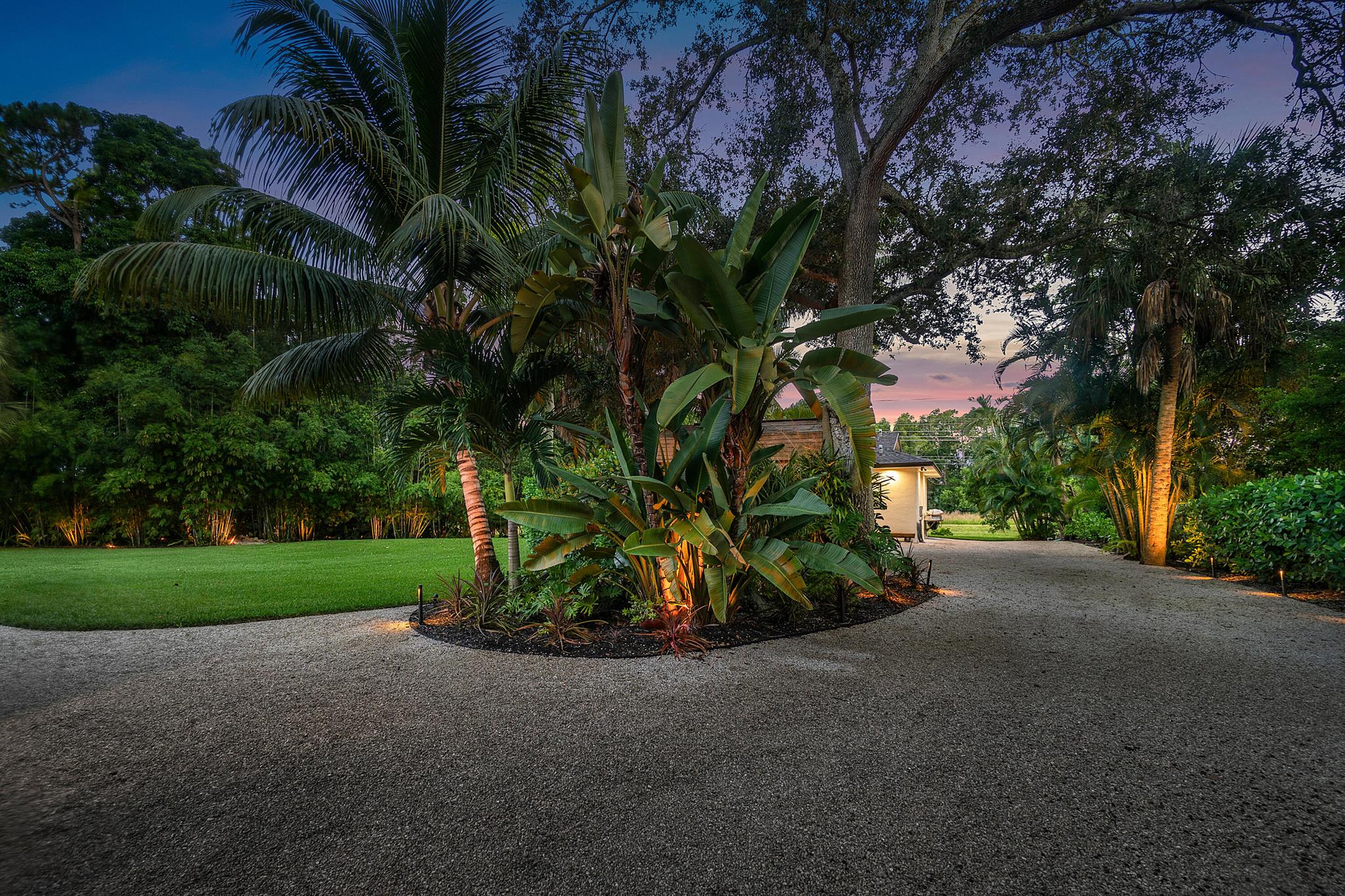 PINEWOOD EAST OF WELLINGT - Residential Lease