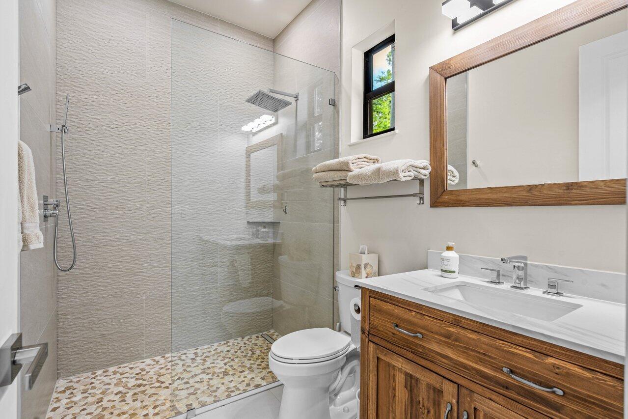 PINEWOOD EAST OF WELLINGT - Residential Lease