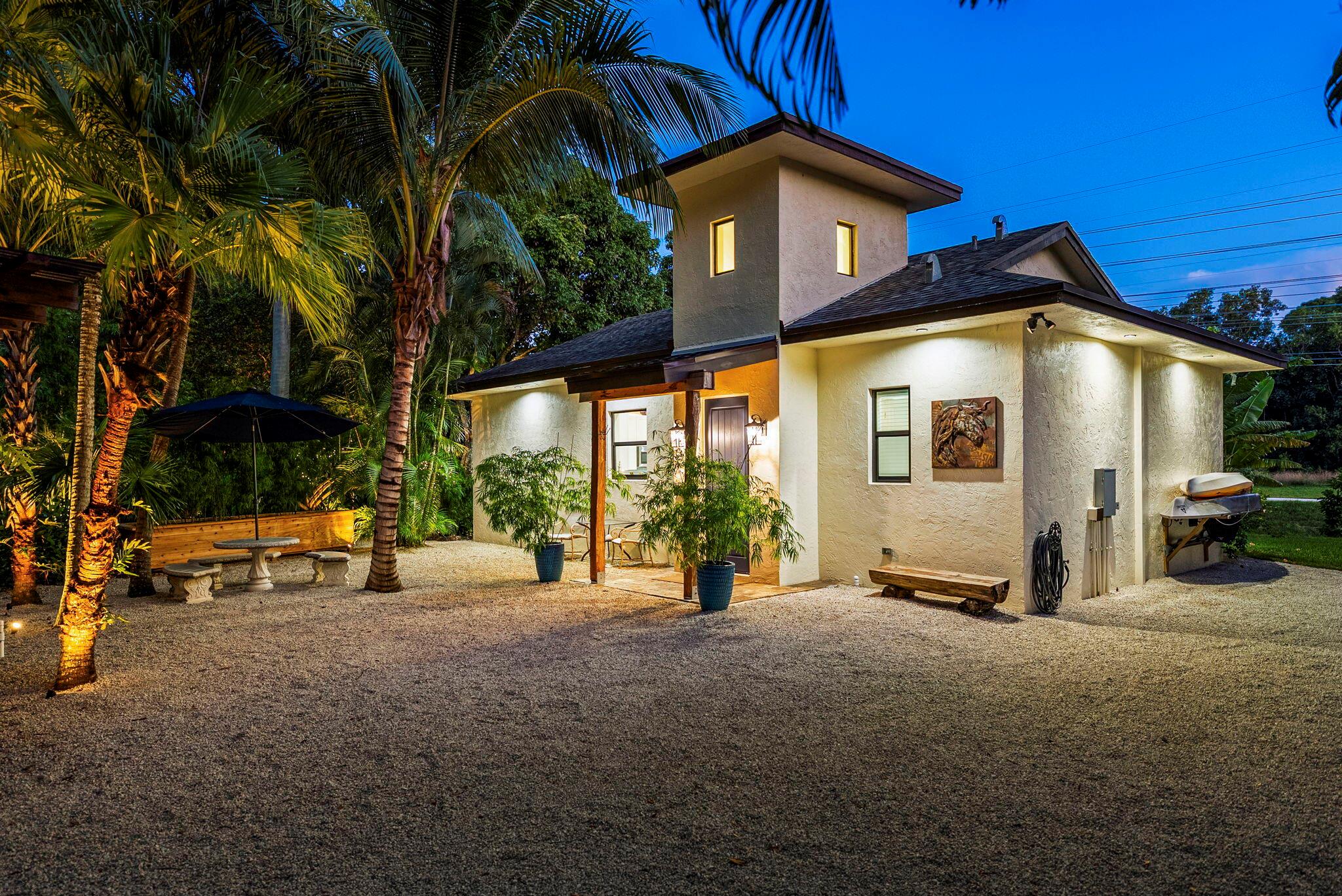 PINEWOOD EAST OF WELLINGT - Residential Lease