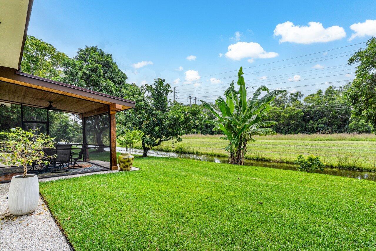 PINEWOOD EAST OF WELLINGT - Residential Lease