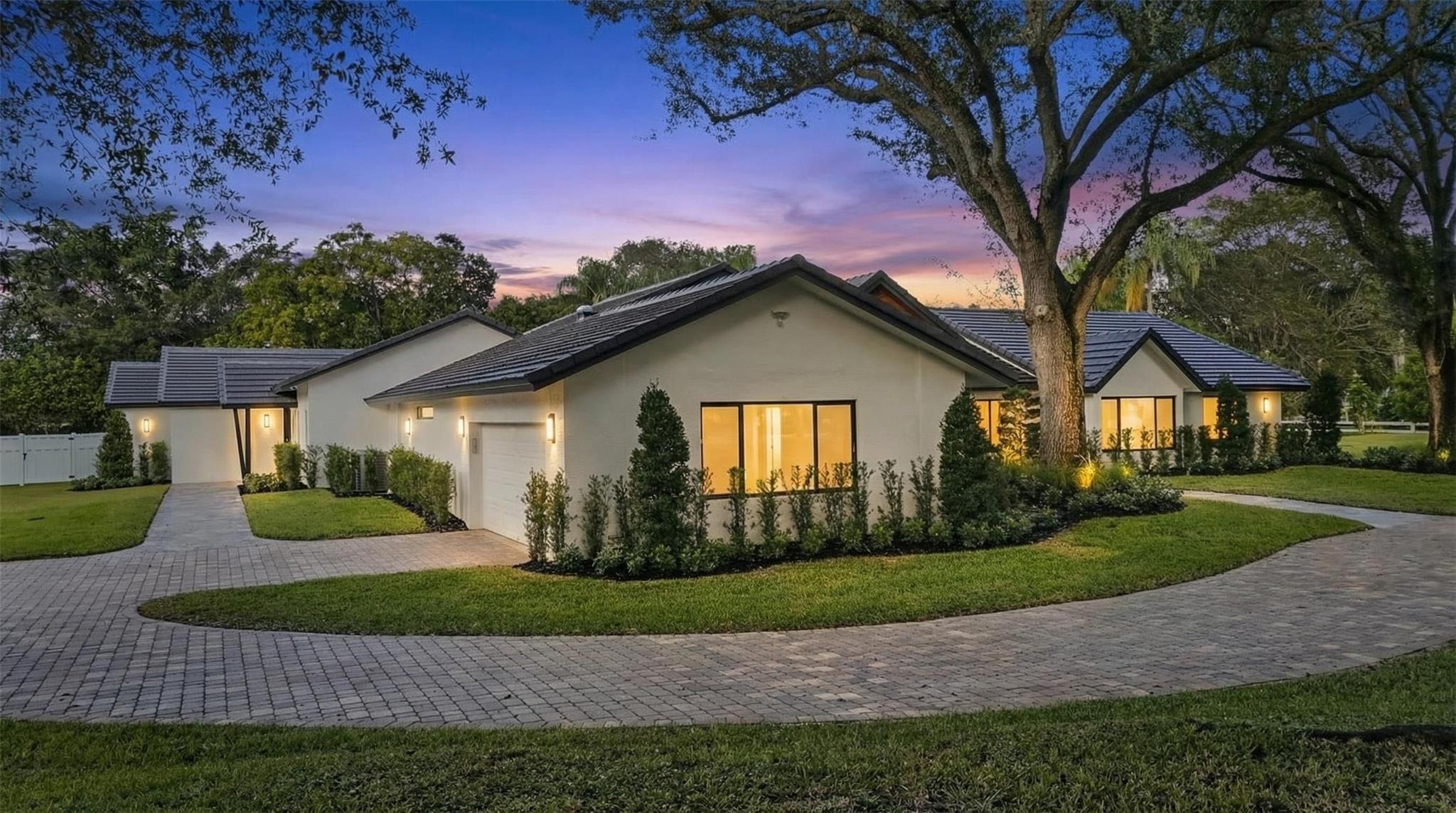 Running Brook Hills 70-23 - Residential