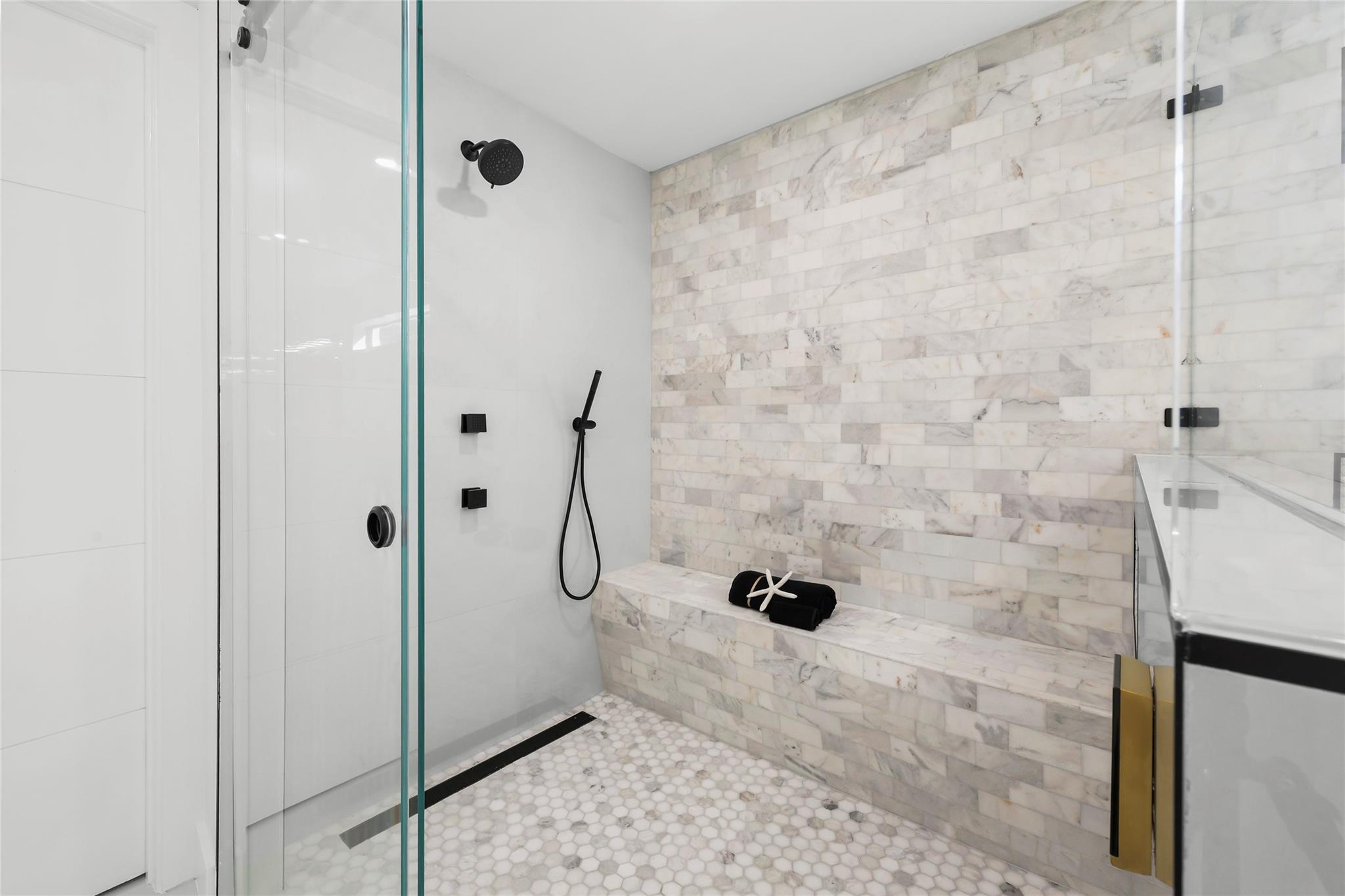 Running Brook Hills 70-23 - Residential