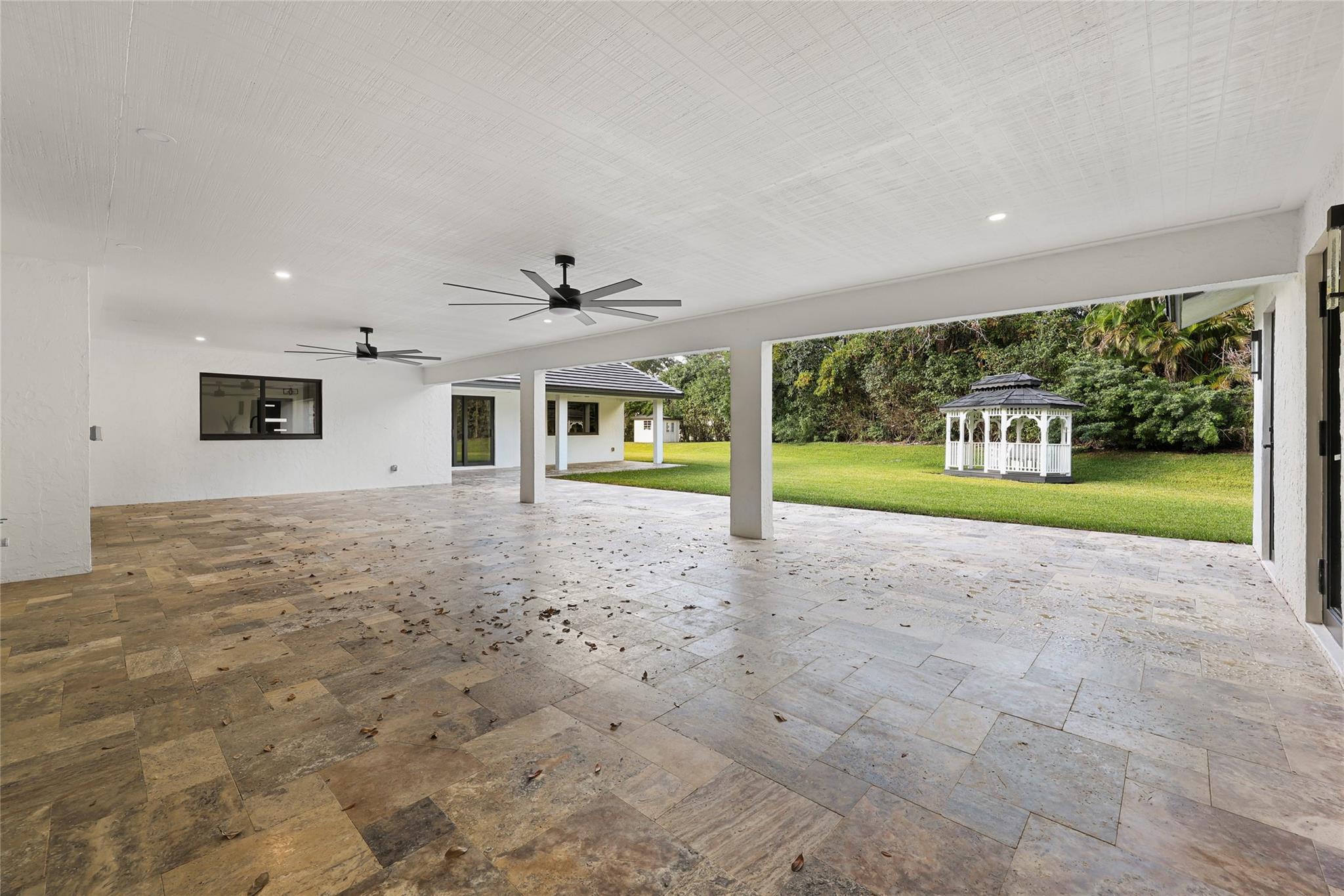 Running Brook Hills 70-23 - Residential