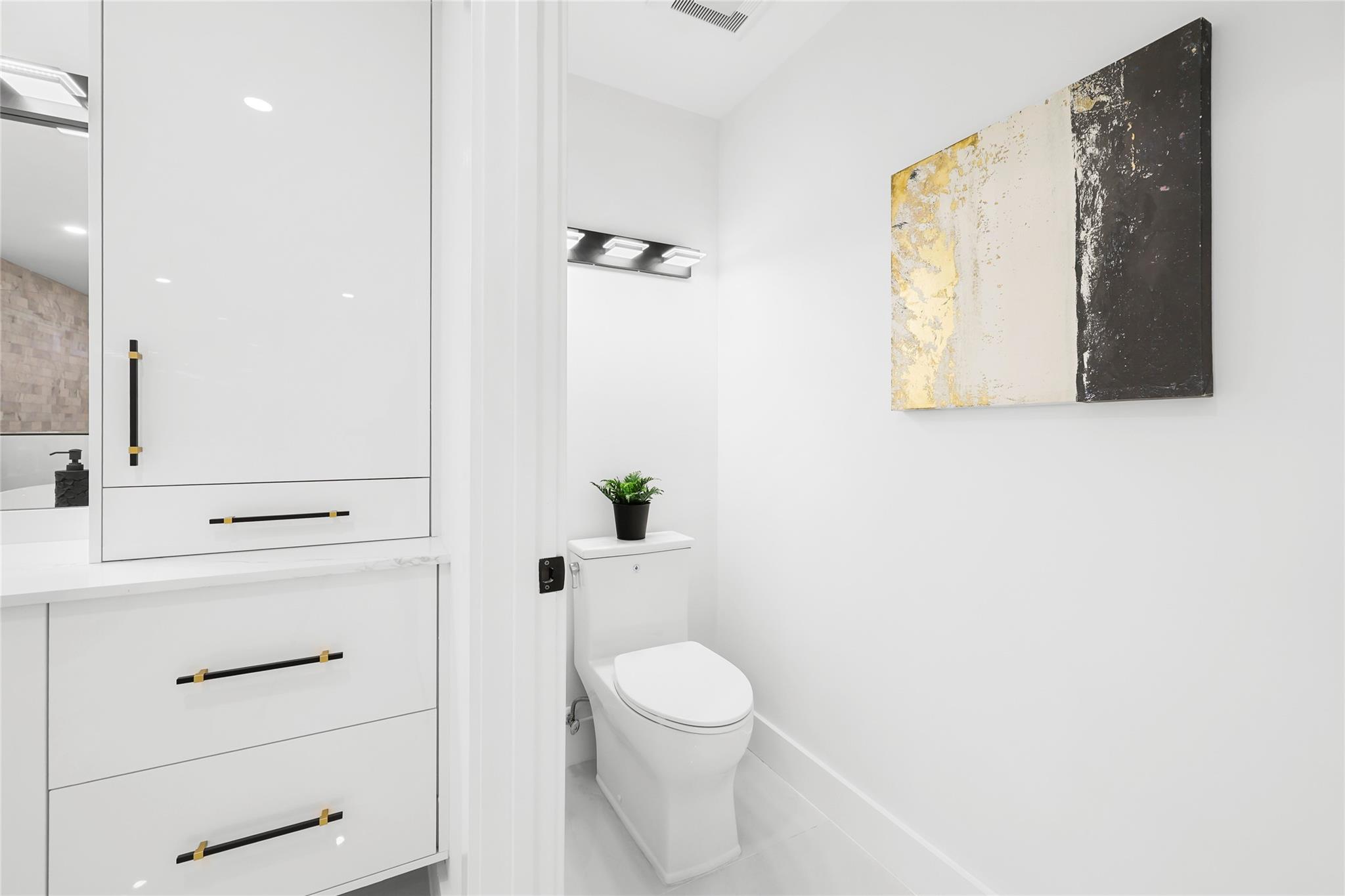 Running Brook Hills 70-23 - Residential