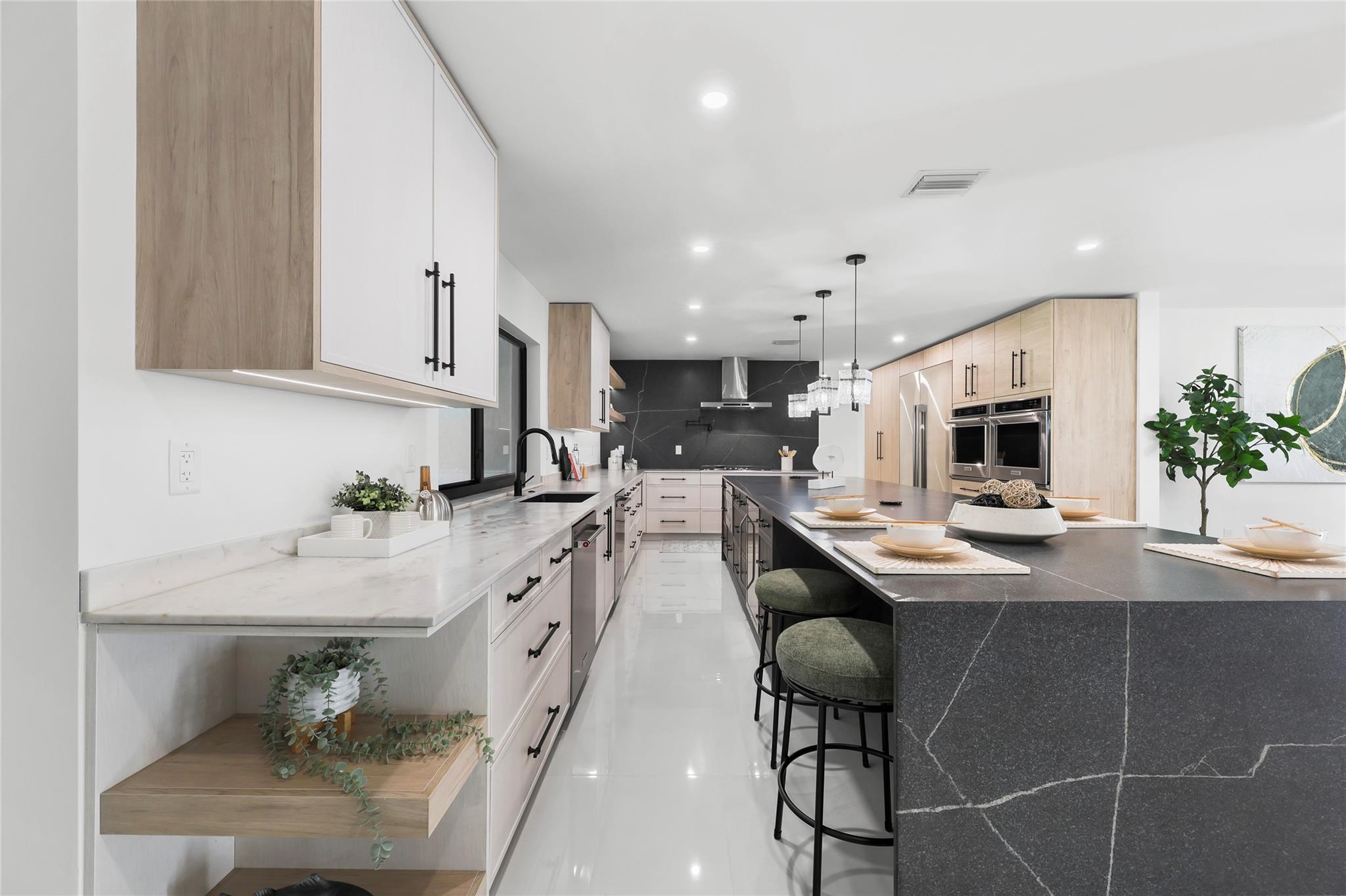 Running Brook Hills 70-23 - Residential