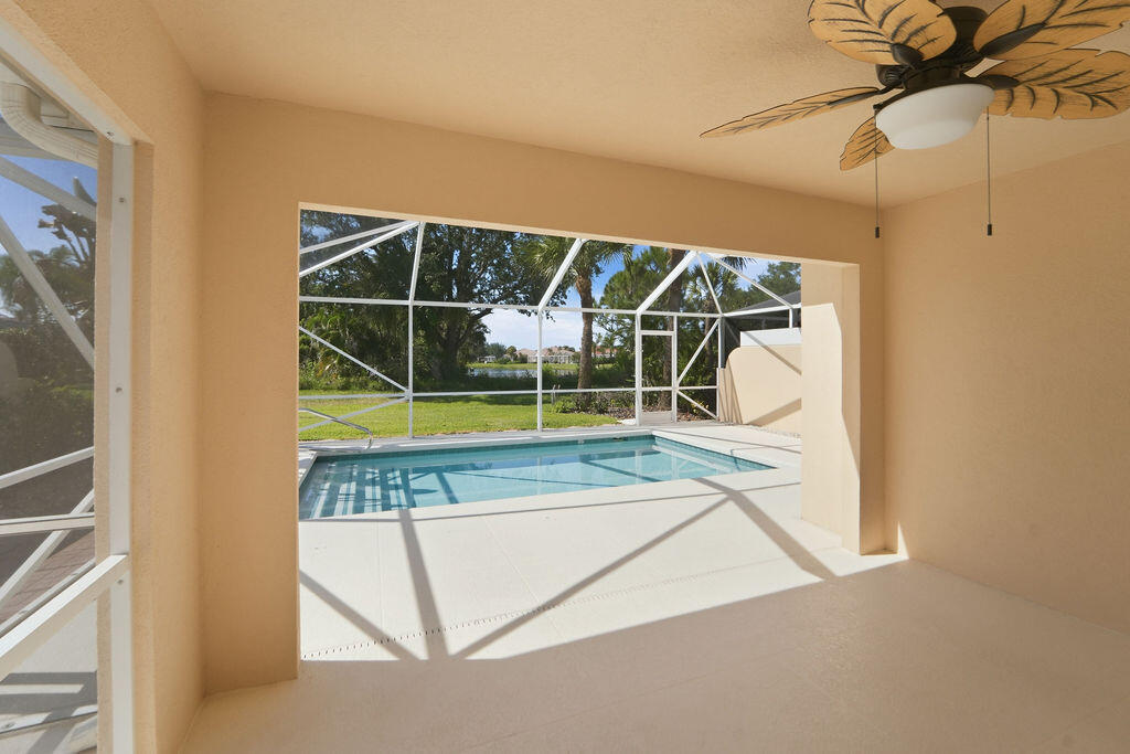 THE RETREAT - Residential