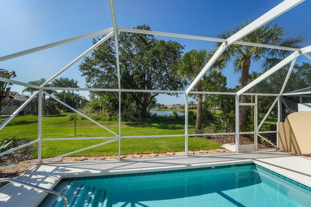 Photo of 8439 SE Retreat Drive, Hobe Sound, FL 33455 (MLS # B26026560)
