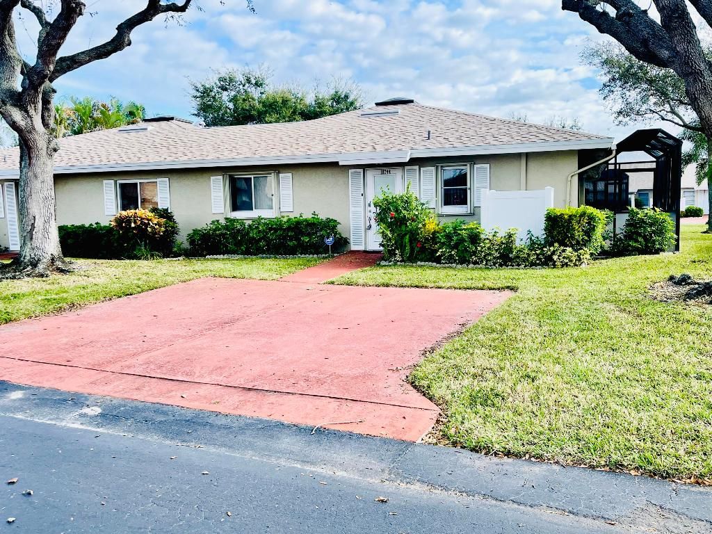 Photo of 18744 Candlewick Drive, Boca Raton, FL 33496 (MLS # R10947627)