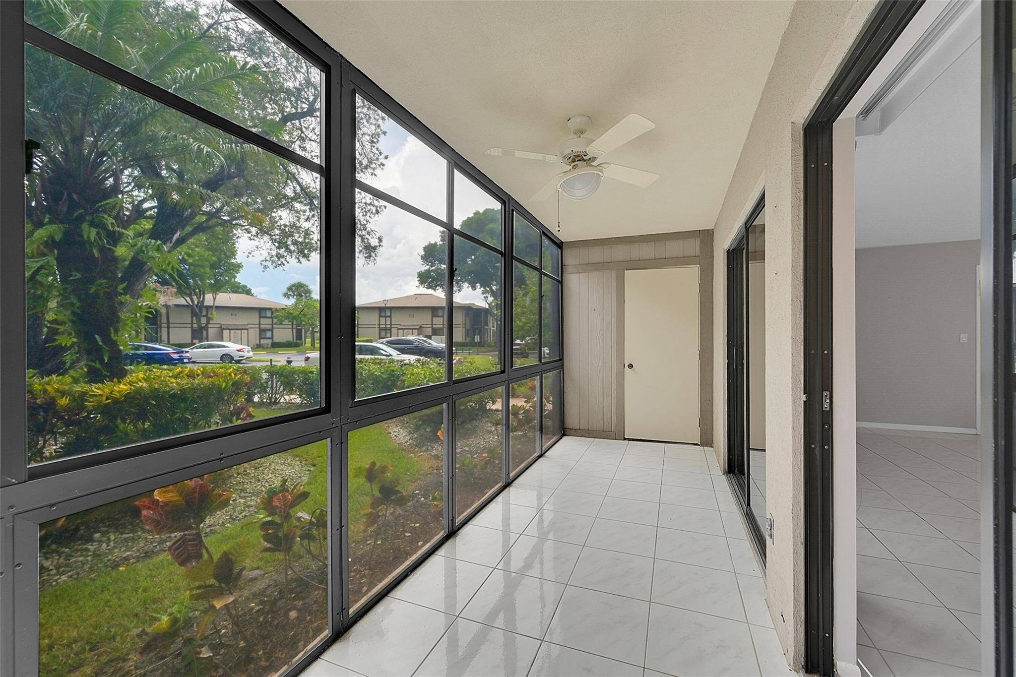 Belfort Condo C - Residential