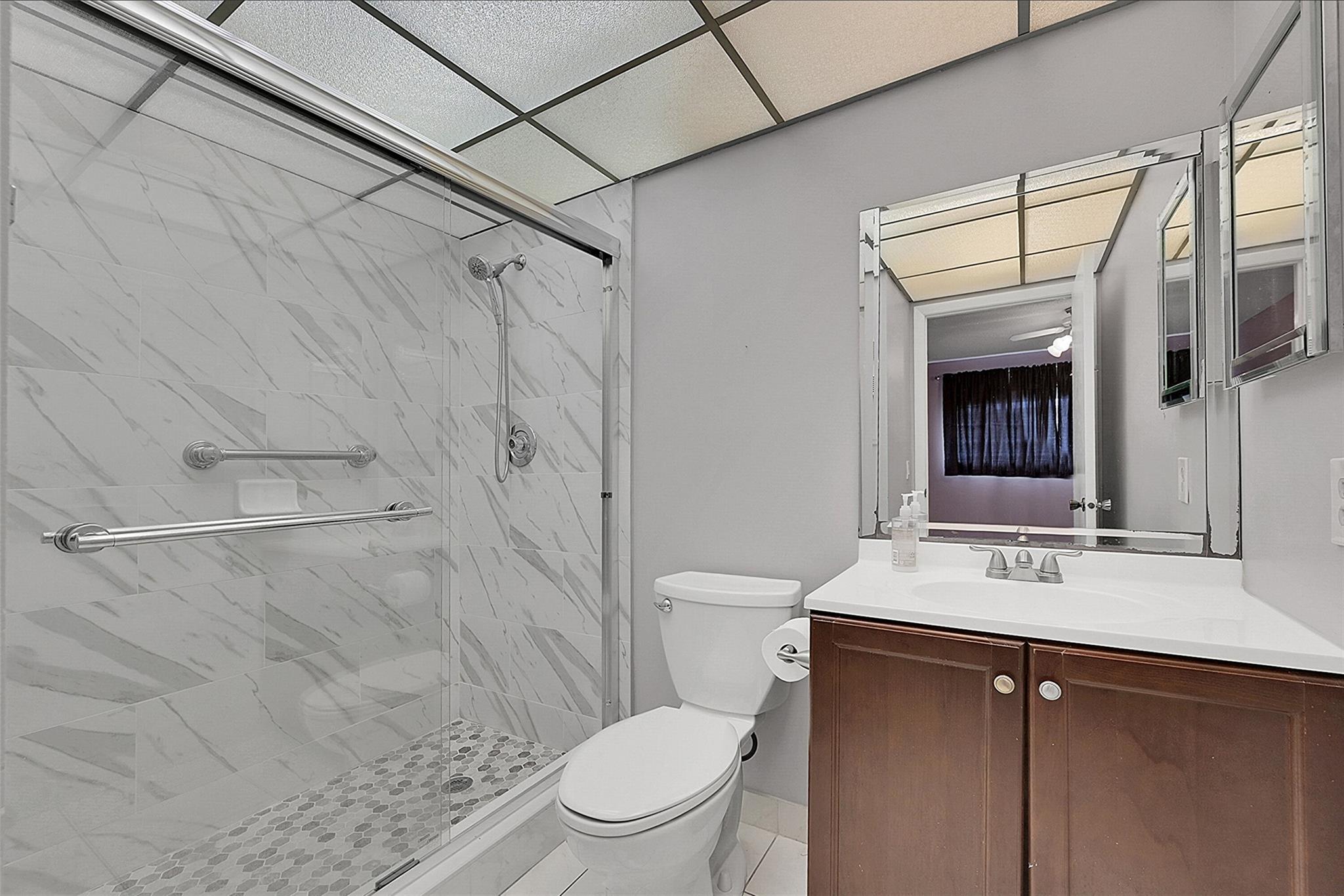 Belfort Condo C - Residential