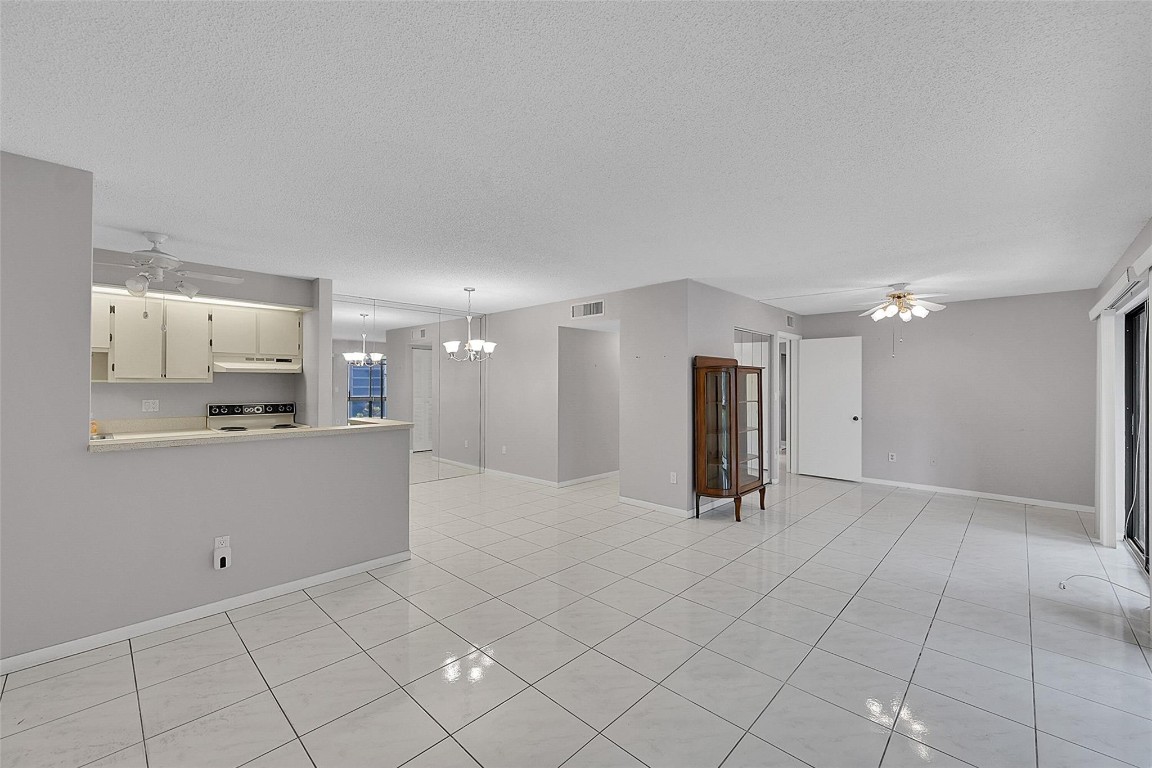 Belfort Condo C - Residential