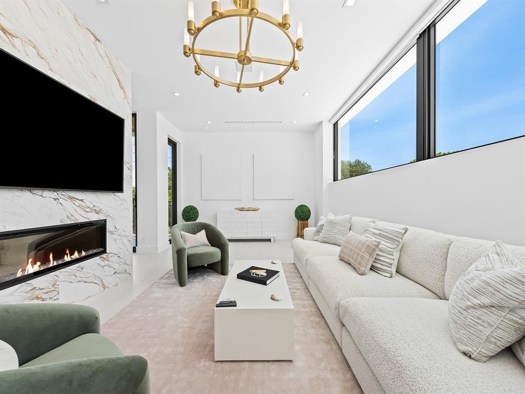 Coral Ridge Galt Add 2 - Residential Lease