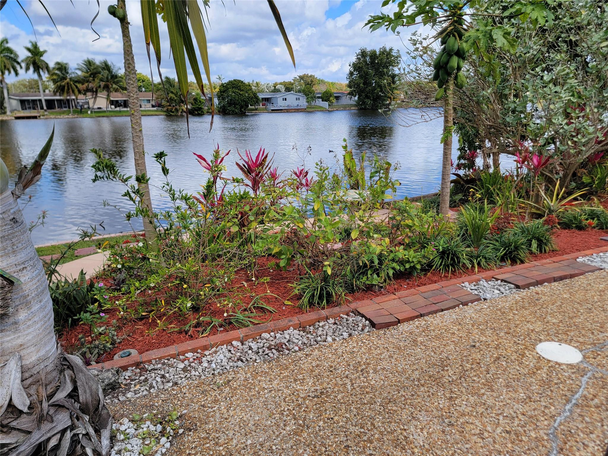 Sunrise Golf Village Sec - Residential