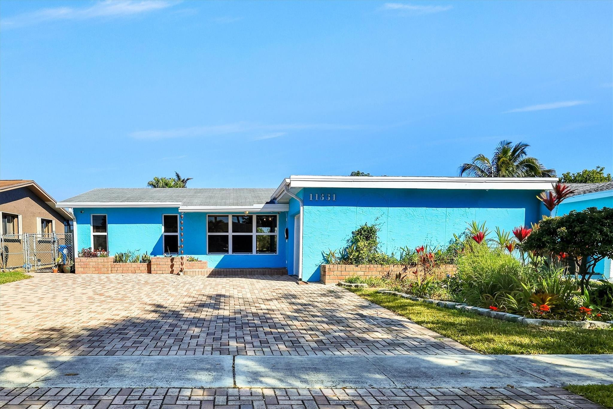 Sunrise Golf Village Sec - Residential