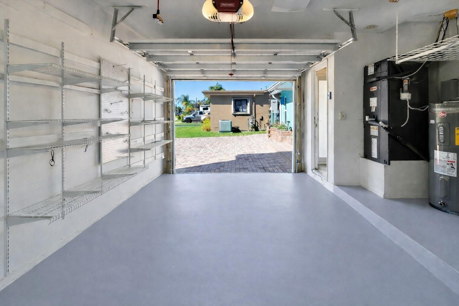 Sunrise Golf Village Sec - Residential