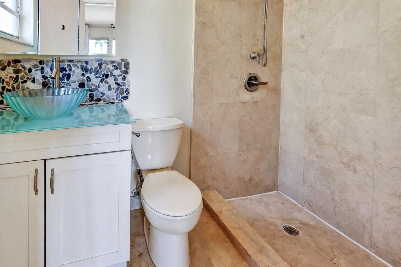 Sunrise Golf Village Sec - Residential