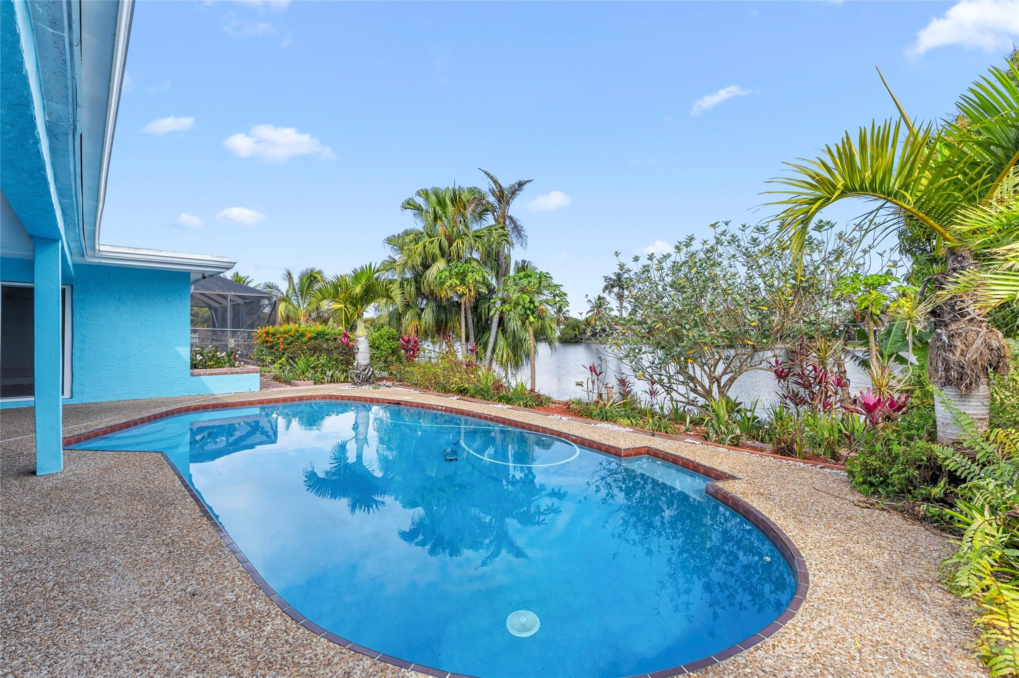 Sunrise Golf Village Sec - Residential