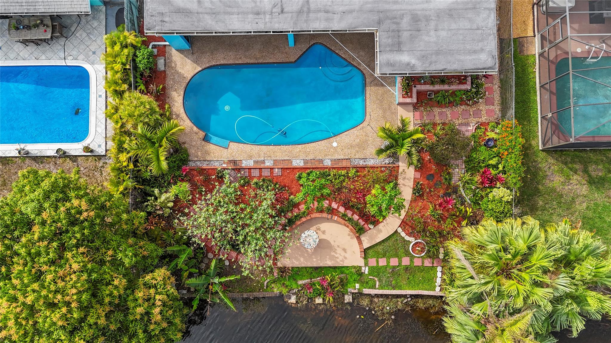 Sunrise Golf Village Sec - Residential