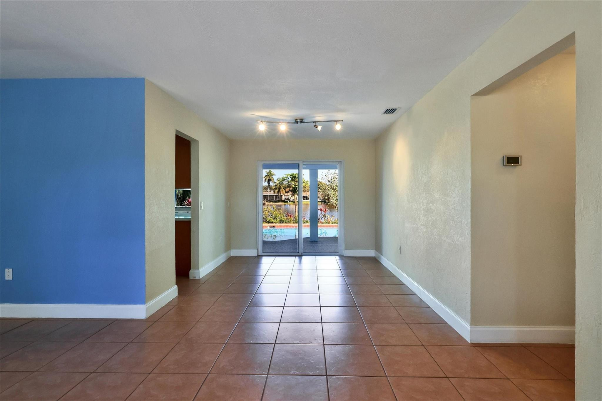 Sunrise Golf Village Sec - Residential