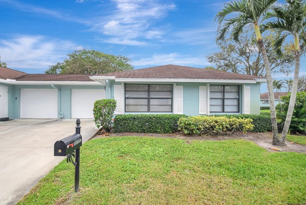 Photo of 9800 Pecan Tree Drive #B, Boynton Beach, FL 33436 (MLS # F10545214)