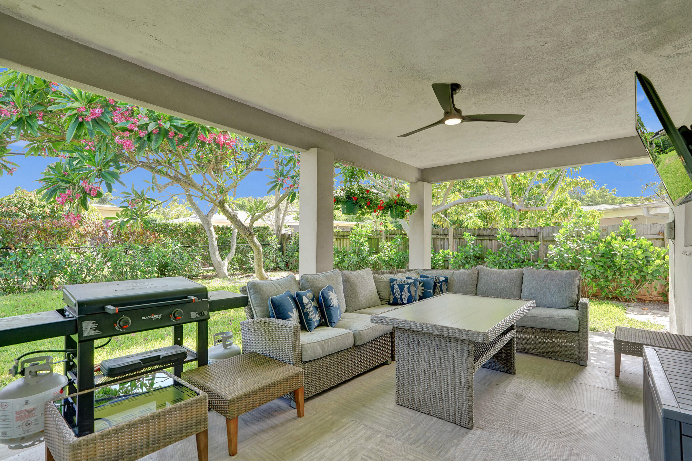 CHATHAM HILLS - Residential