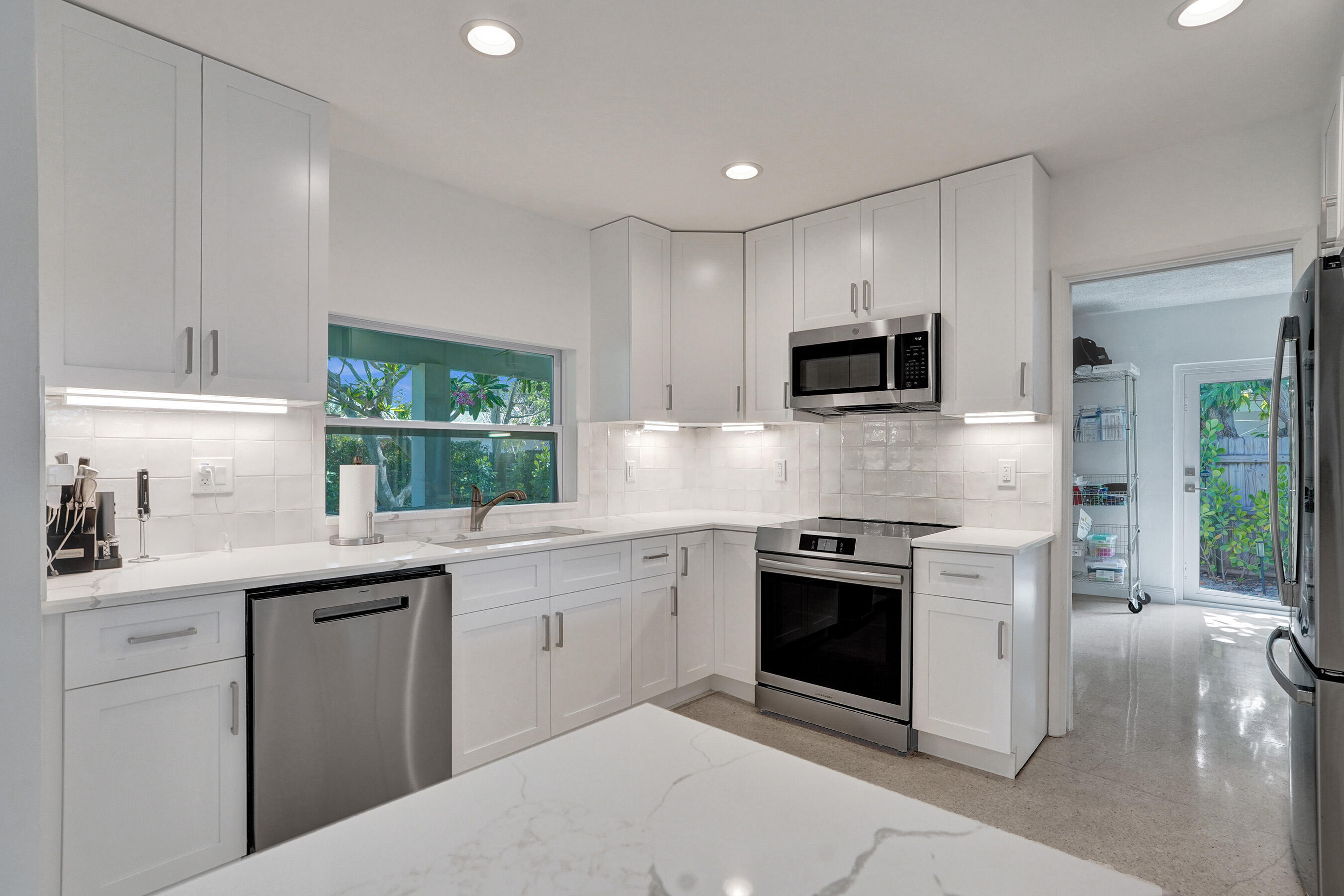 CHATHAM HILLS - Residential