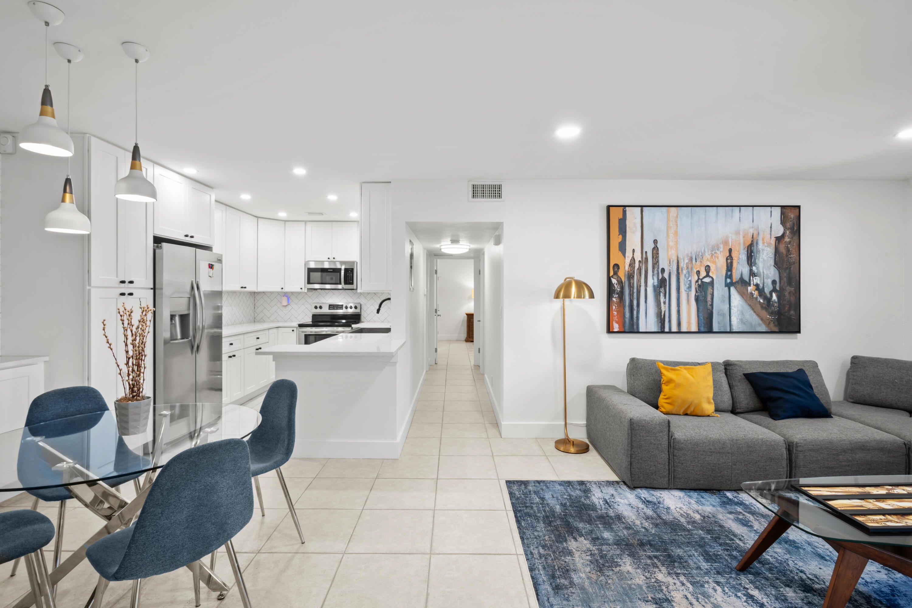 119 NE 19th Court G216