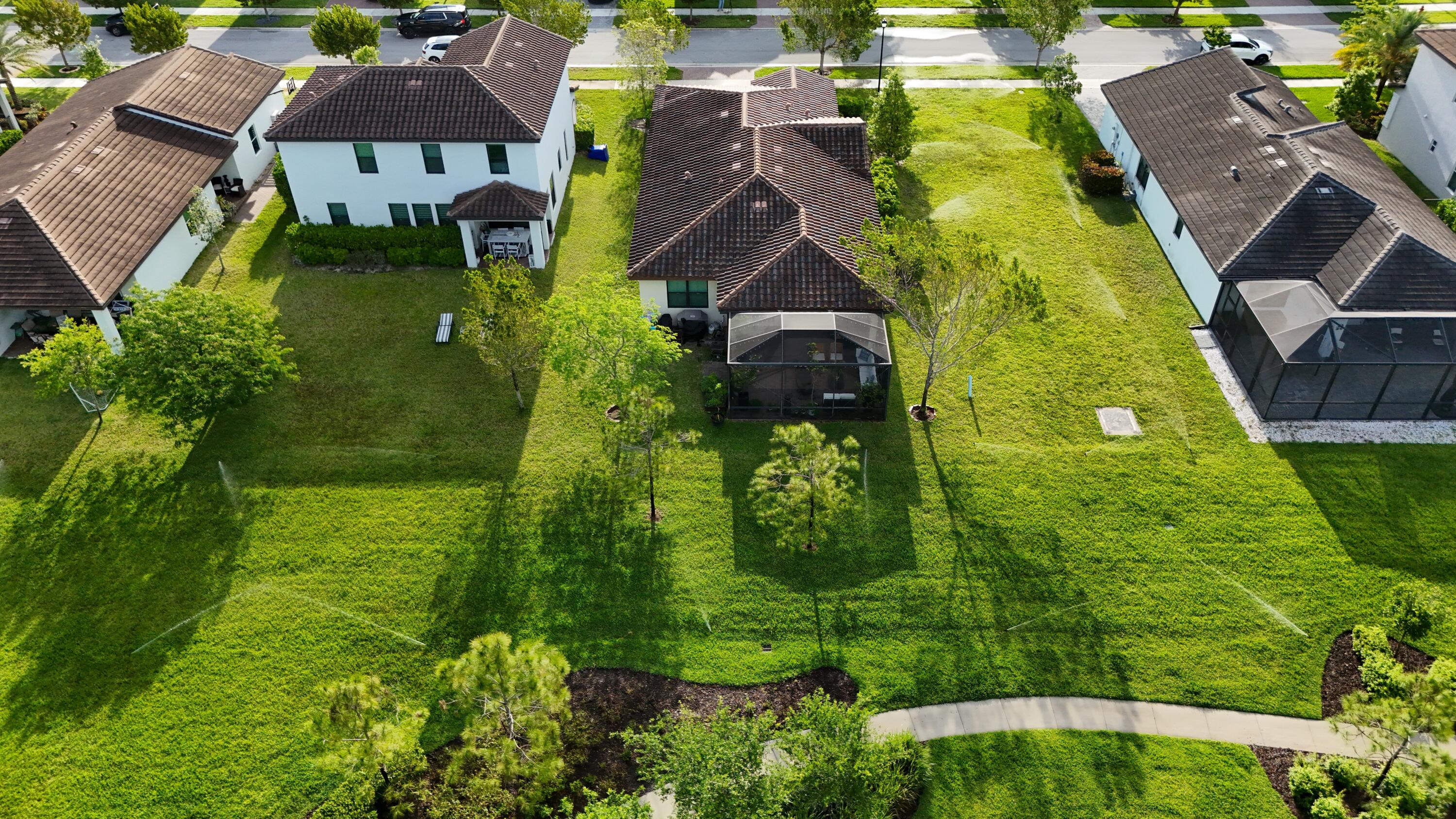 CRESTWOOD NORTH - Residential Lease