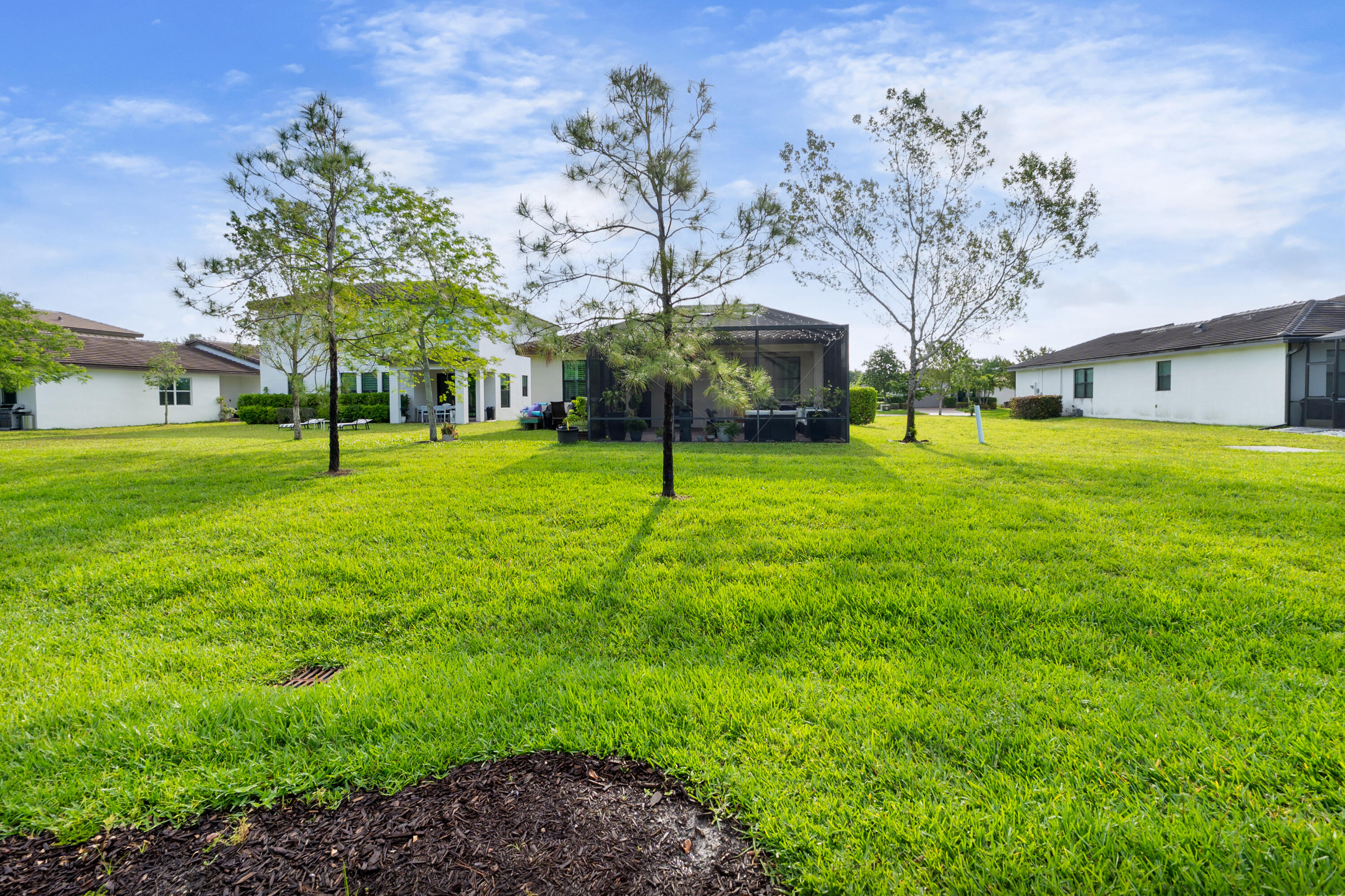 CRESTWOOD NORTH - Residential Lease