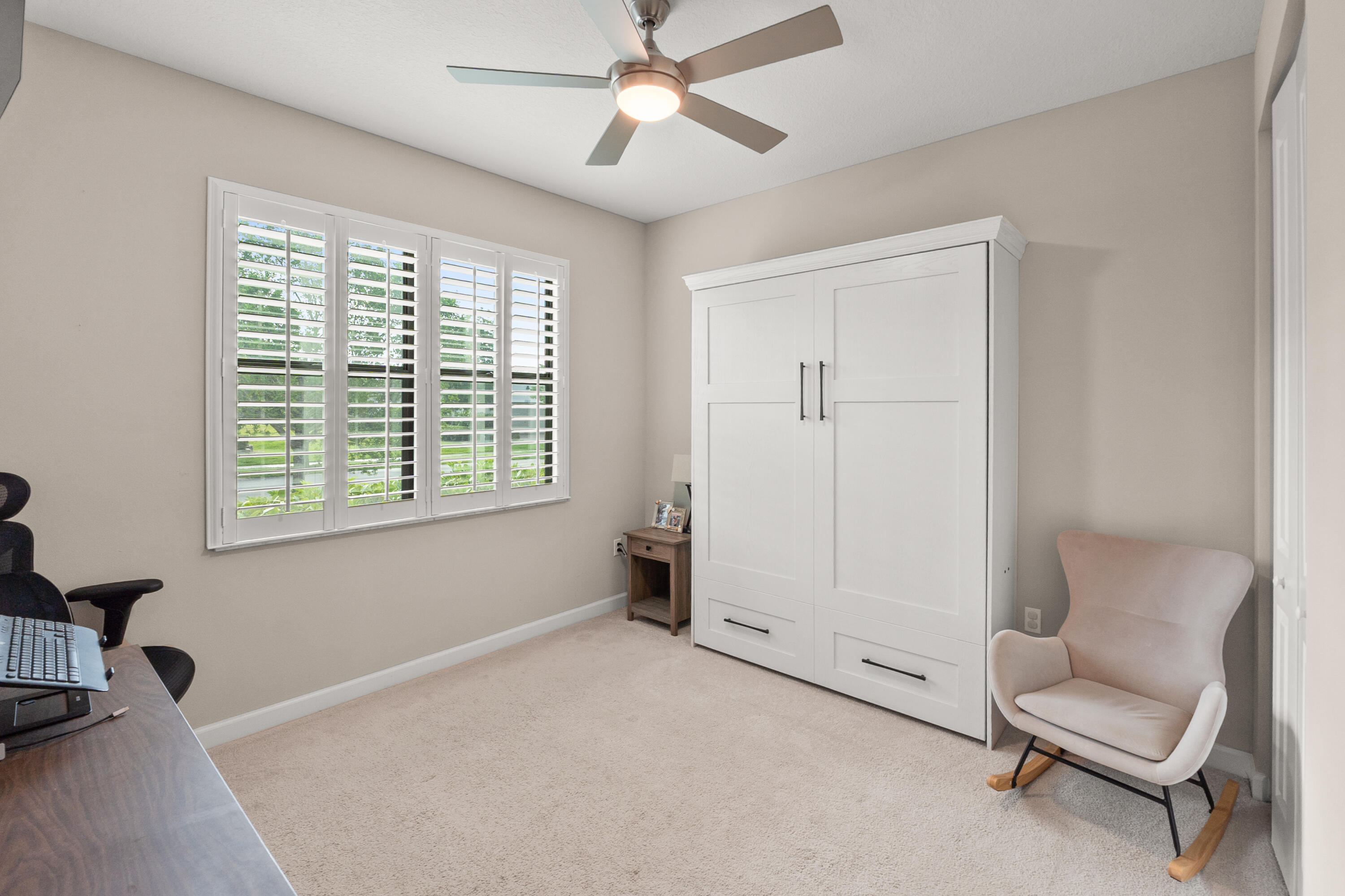 CRESTWOOD NORTH - Residential Lease