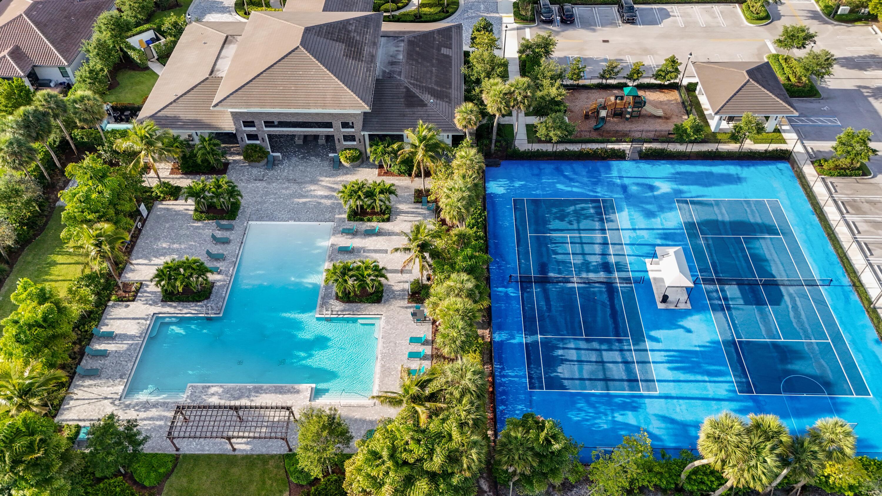 CRESTWOOD NORTH - Residential Lease