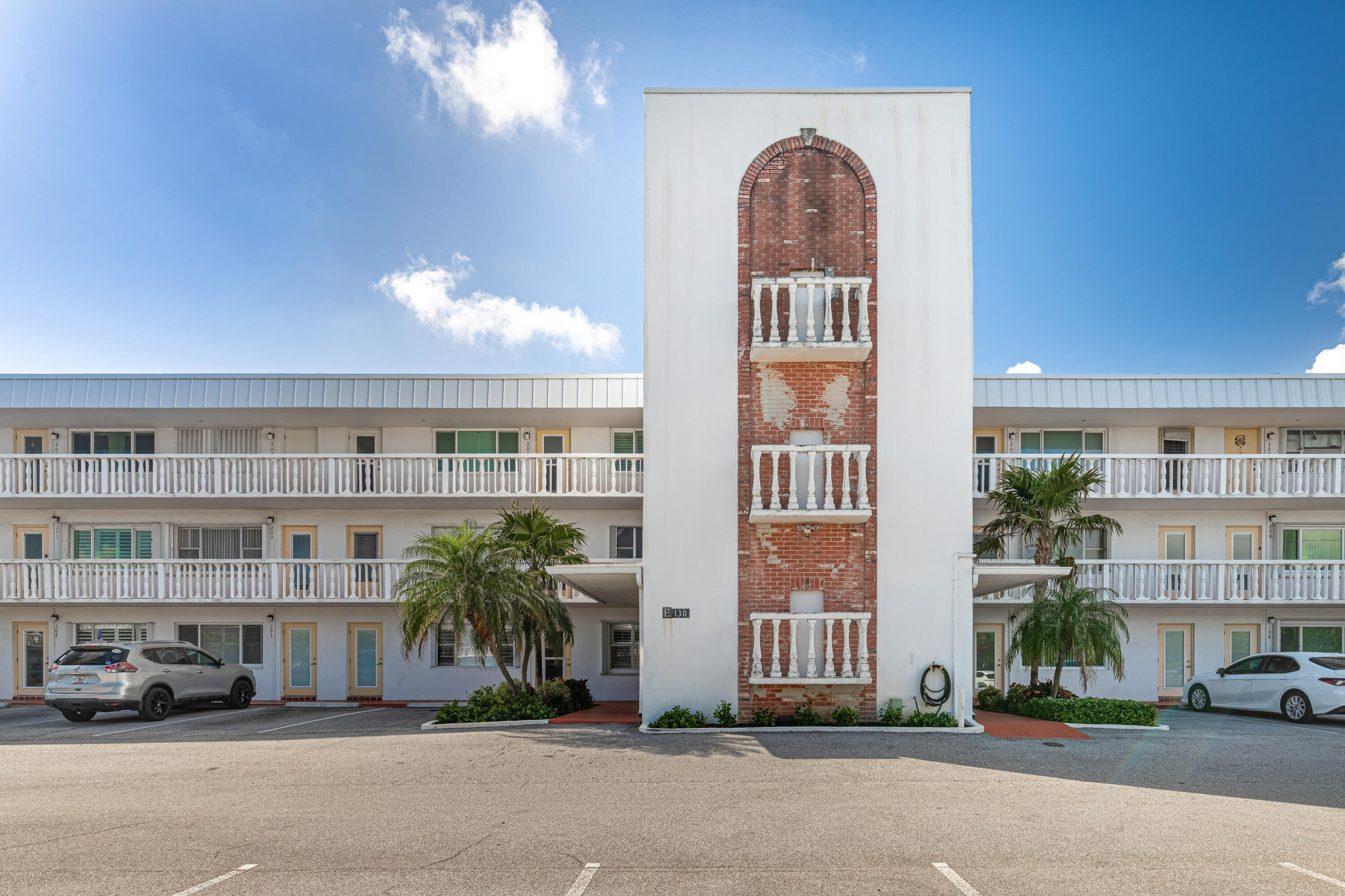 LAKE COLONY APTS TWO INC - Residential