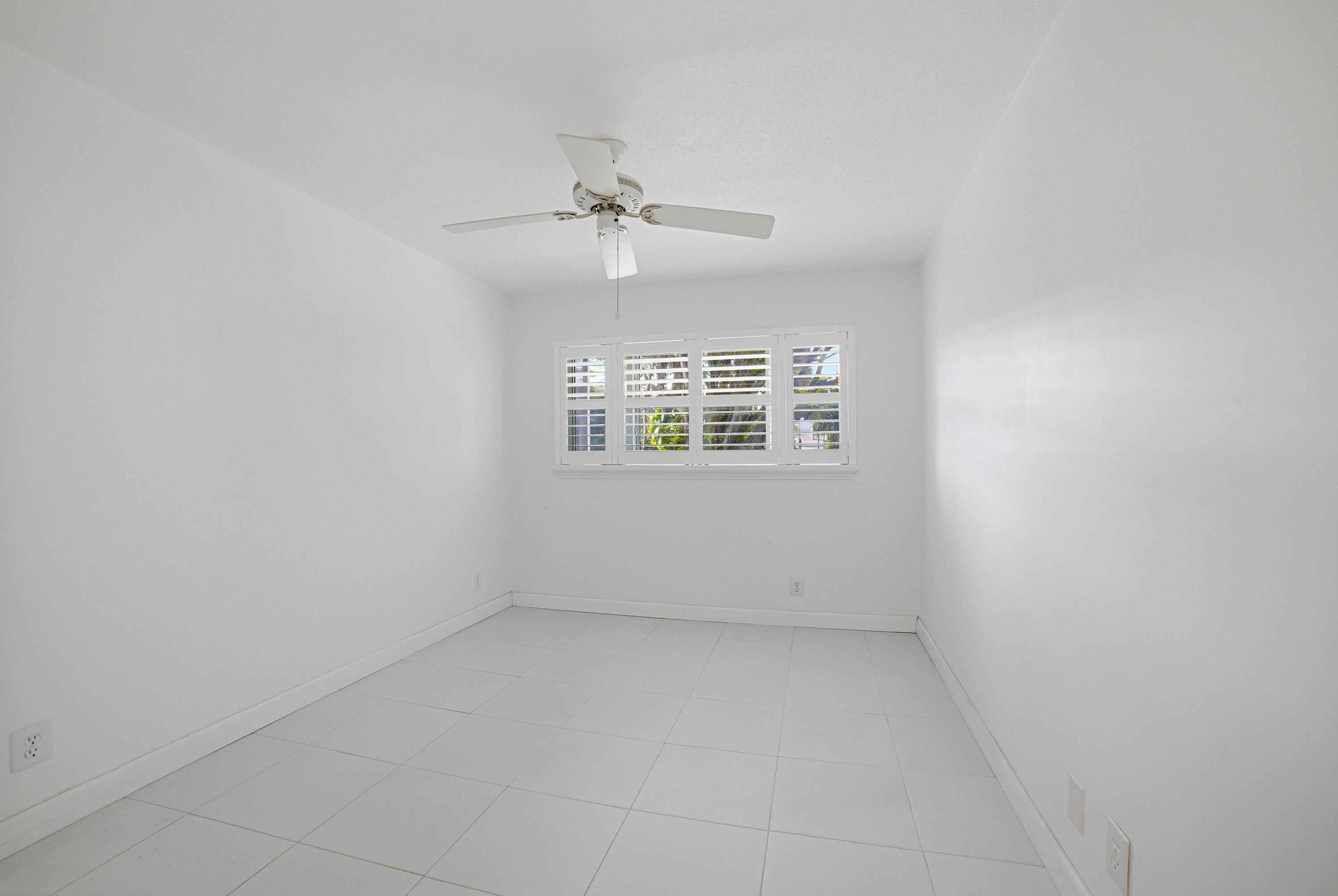 LAKE COLONY APTS TWO INC - Residential