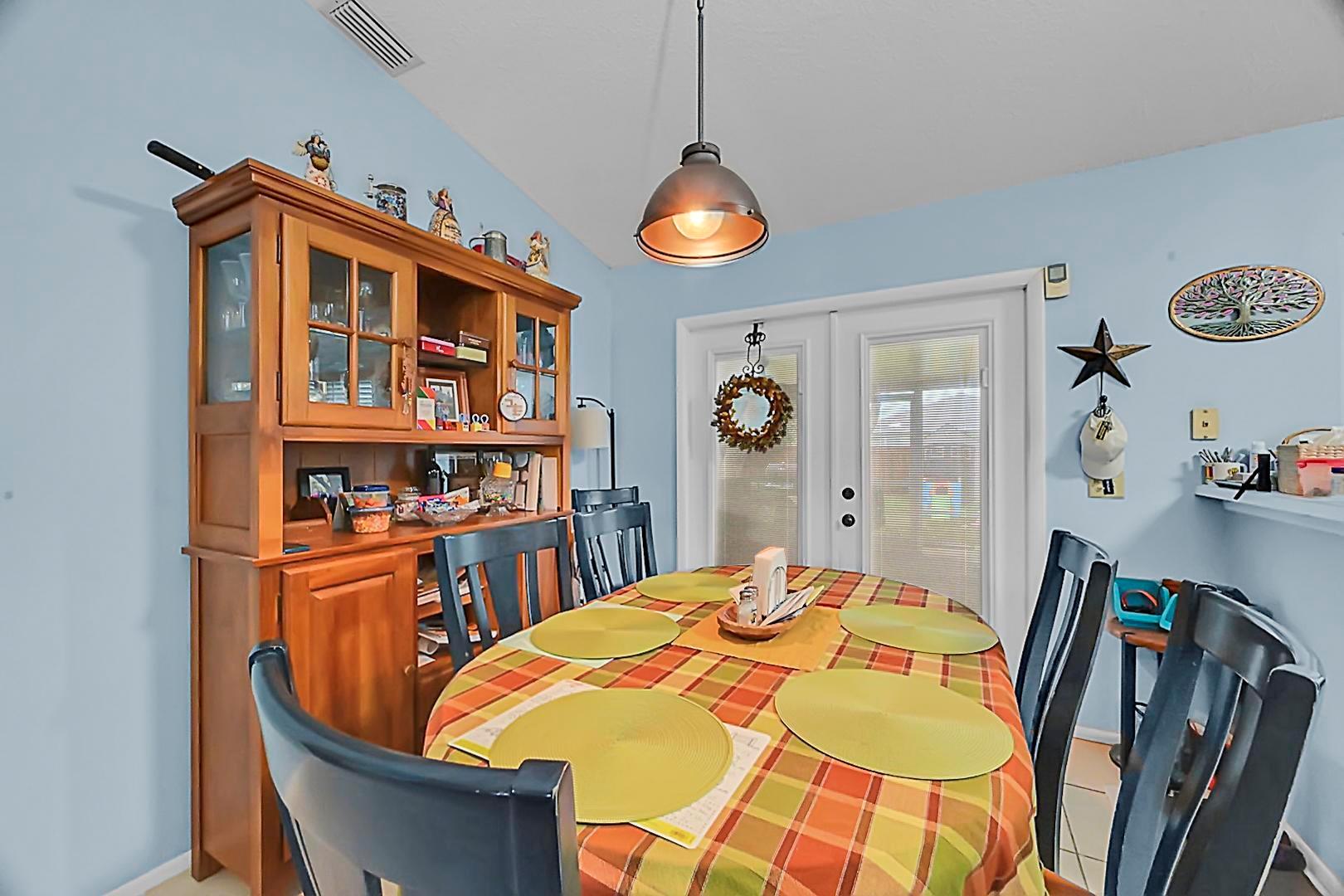 PORT ST LUCIE SECTION 33 - Residential