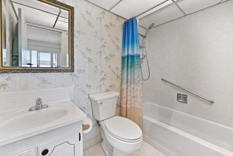 Tiny photo for 562 Monaco L, Delray Beach, FL 33446 (MLS # B26089462)