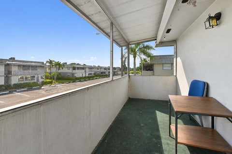 Tiny photo for 562 Monaco L, Delray Beach, FL 33446 (MLS # B26089462)