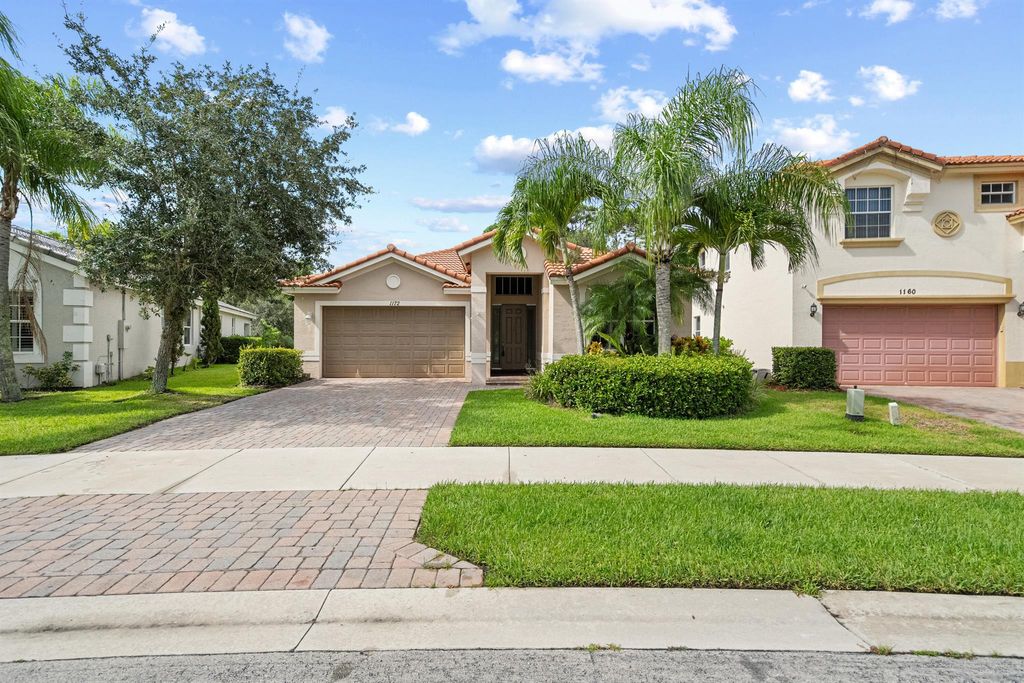 Photo of 1172 SE Fleming Way, Stuart, FL 34997 (MLS # R11023892)