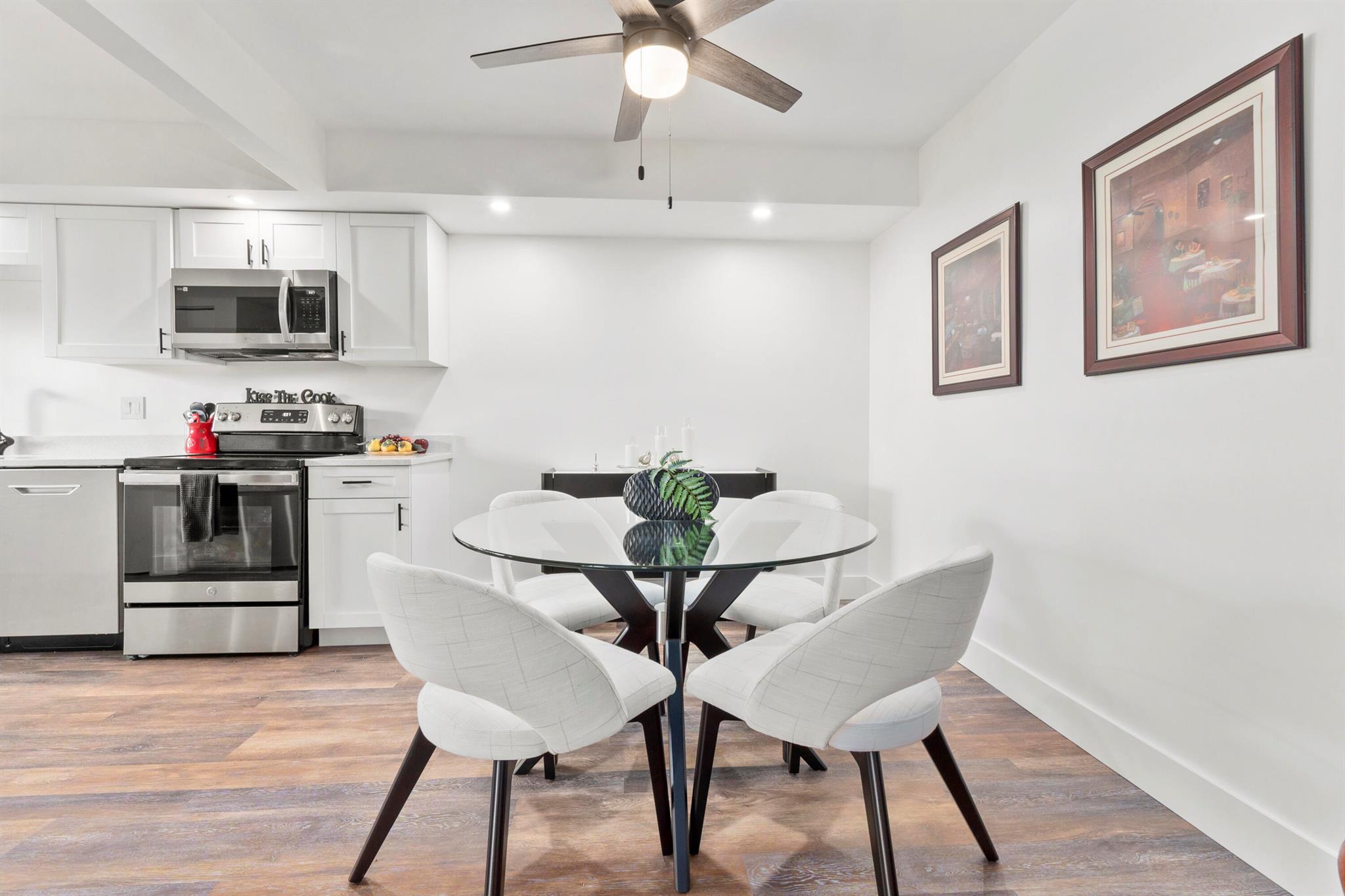 Stuart, Florida 34994, United States, 3 Bedrooms Bedrooms, ,2 BathroomsBathrooms,Residential,Pending,209505