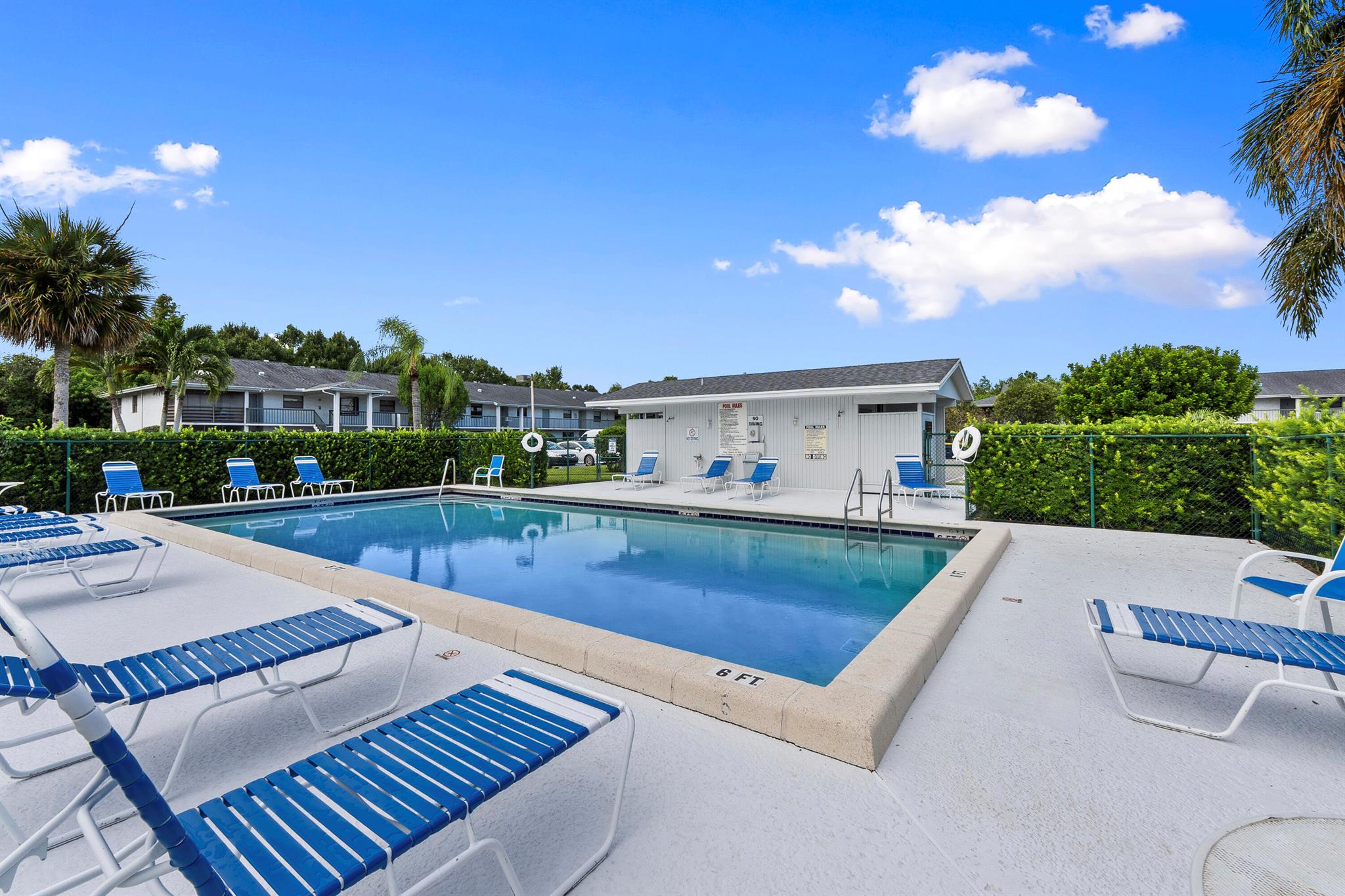 Stuart, Florida 34994, United States, 3 Bedrooms Bedrooms, ,2 BathroomsBathrooms,Residential,Pending,209505