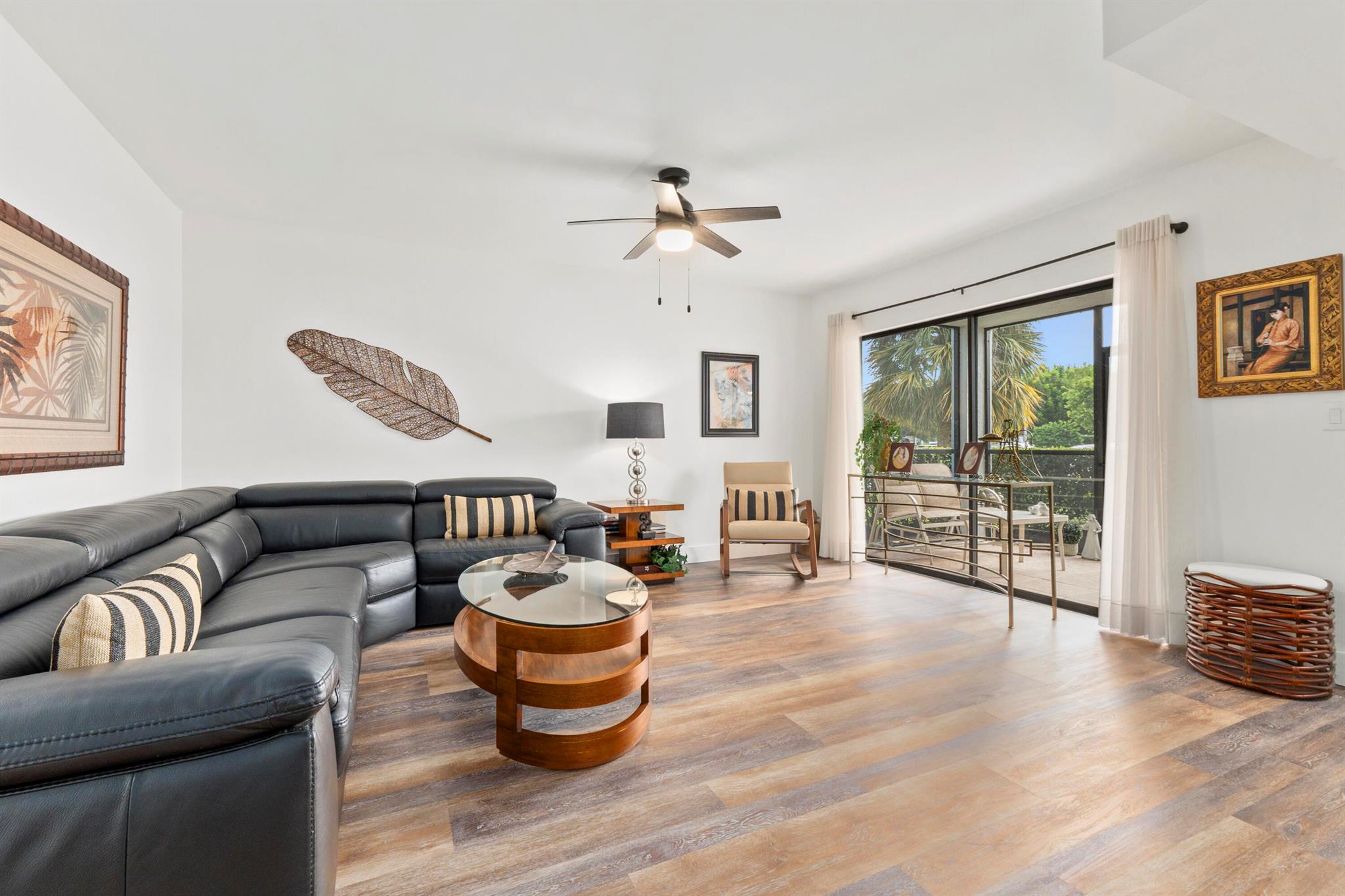 Stuart, Florida 34994, United States, 3 Bedrooms Bedrooms, ,2 BathroomsBathrooms,Residential,Pending,209505