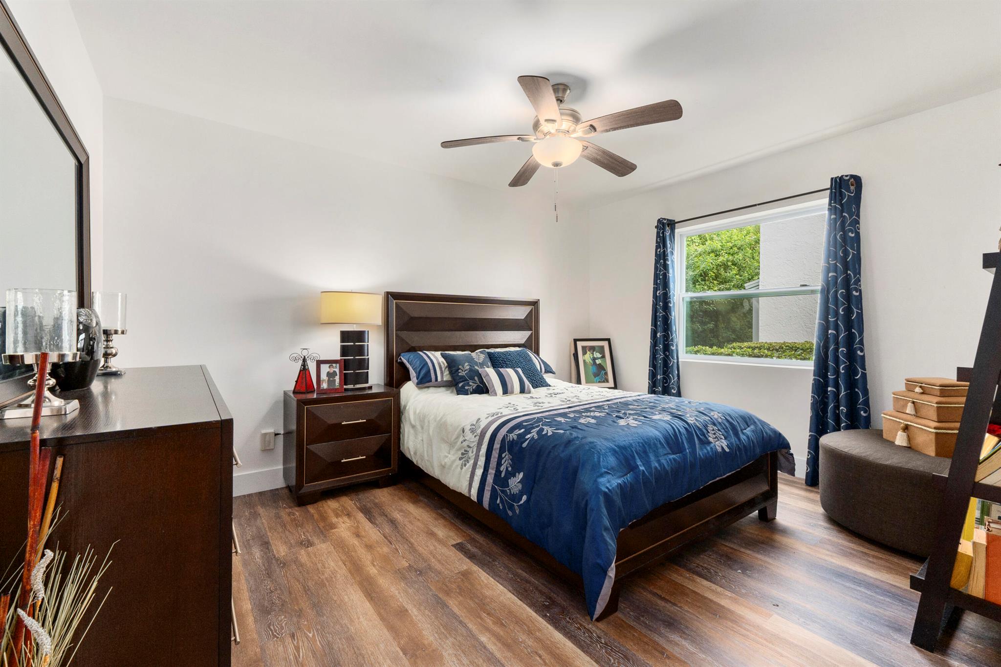 Stuart, Florida 34994, United States, 3 Bedrooms Bedrooms, ,2 BathroomsBathrooms,Residential,Pending,209505